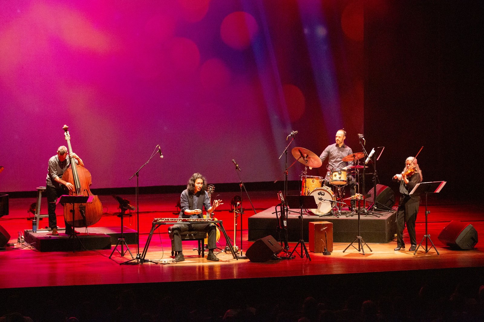 HUU BAC QUINTET SE REENCUENTRA CON LA MÚSICA PERUANA EN SU SEGUNDA VISITA AL PAÍS